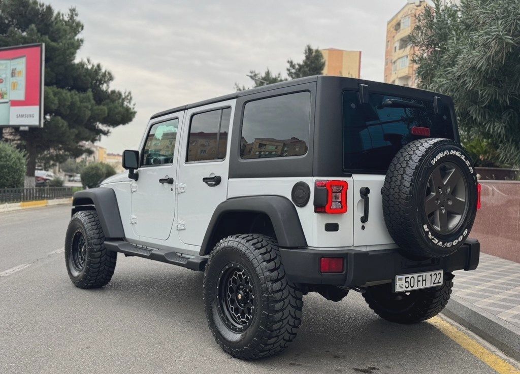 Jeep Wrangler, 2013 il, 195000 km, 3.6 L 50-FH-122 — Avtomobillər, Bakı (3)