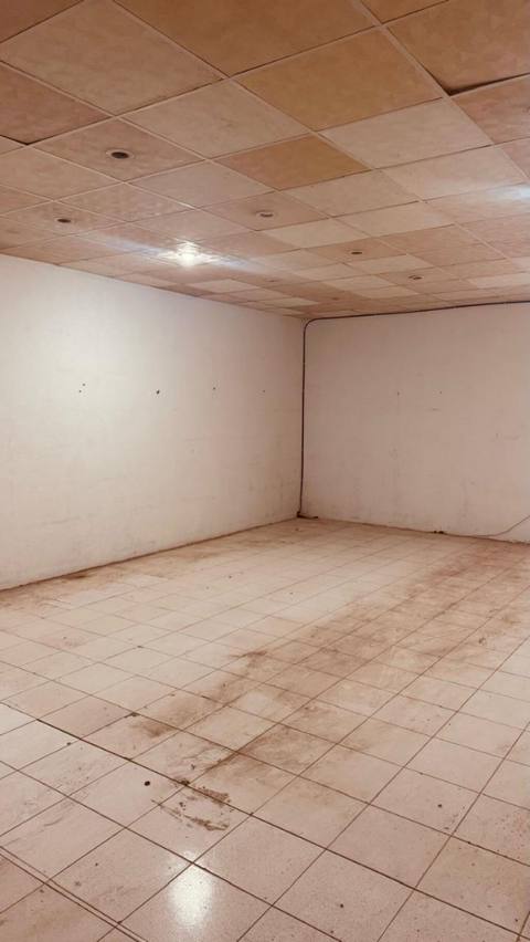 Kirayə anbar – Ziya Bünyadov prospekti, “Elit” ticarət mərkəzinin — 2 000 ₼ · 500 m² · Баку, Nərimanov · Əmlak Kirayə anbar – Ziya Bünyadov prospekti, “Elit” ticarət mərkəzinin — Баку
