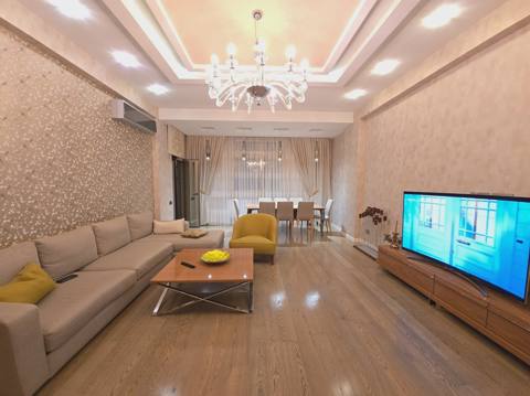 4 otaqlı Mənzil satılır Yasamal r., Bakı — 680 000 ₼ · 4 ოთახი · 165 m² · სართული 16/20 · Baku, Yasamal · Mənzil 4 otaqlı Mənzil satılır Yasamal r., Bakı — Baku
