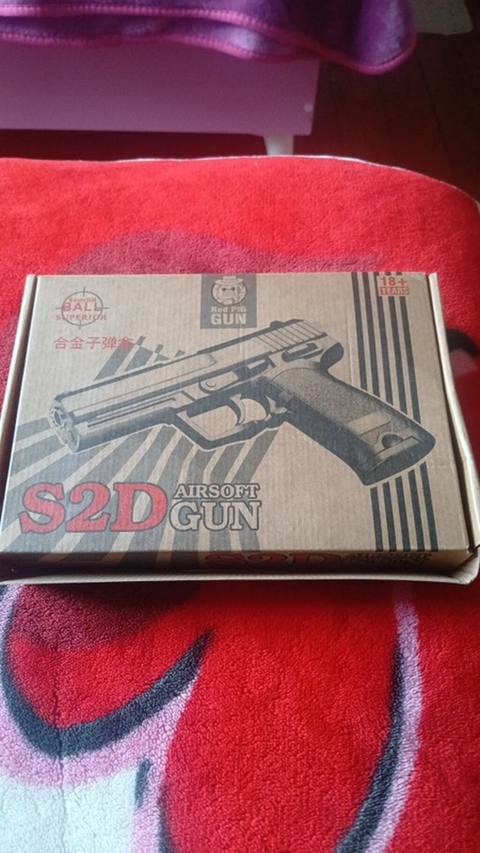 S2D tam demir korpus airsoft satilir uzerinde 1000 pulya heddiye — Bolalar uchun hammasi