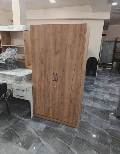 Dolab Qəhvəyi rəng — 270 ₼ · Saxlama mobilyası Dolab Qəhvəyi rəng