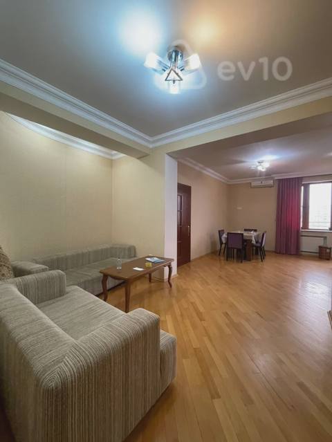 2 otaqlı mənzil, 75 m², Mirzəbala Əhmədzadə küçəsi — kirayə — 900 ₼ · Bakı · Mənzil 2 otaqlı mənzil, 75 m², Mirzəbala Əhmədzadə küçəsi — kirayə — Bakı