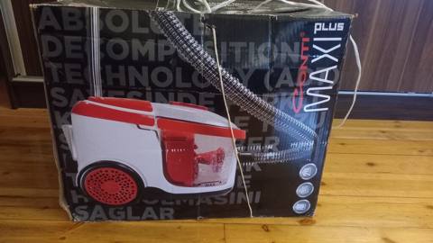 Conti Maxı Plus VC-148 su filtrlə tozsoran Xüsusiyyətlər: - Su filtri — 100 ₼ · Дигях · Tozsoran Conti Maxı Plus VC-148 su filtrlə tozsoran Xüsusiyyətlər: - Su filtri — Дигях