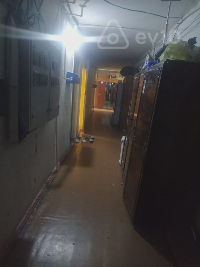 For sale: 1-room apartment (old building), 25 m² — Mənzil, Bakı (7)