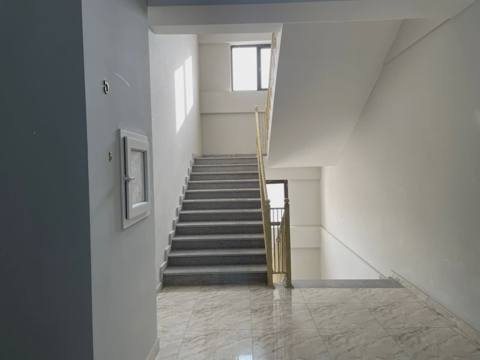3 otaqlı Yeni tikili satılır Bakı, Abşeron, Masazır — 87 000 ₼ · 3 комн. · 83 м² · 5/7 этаж · Баку · Mənzil 3 otaqlı Yeni tikili satılır Bakı, Abşeron, Masazır — Баку