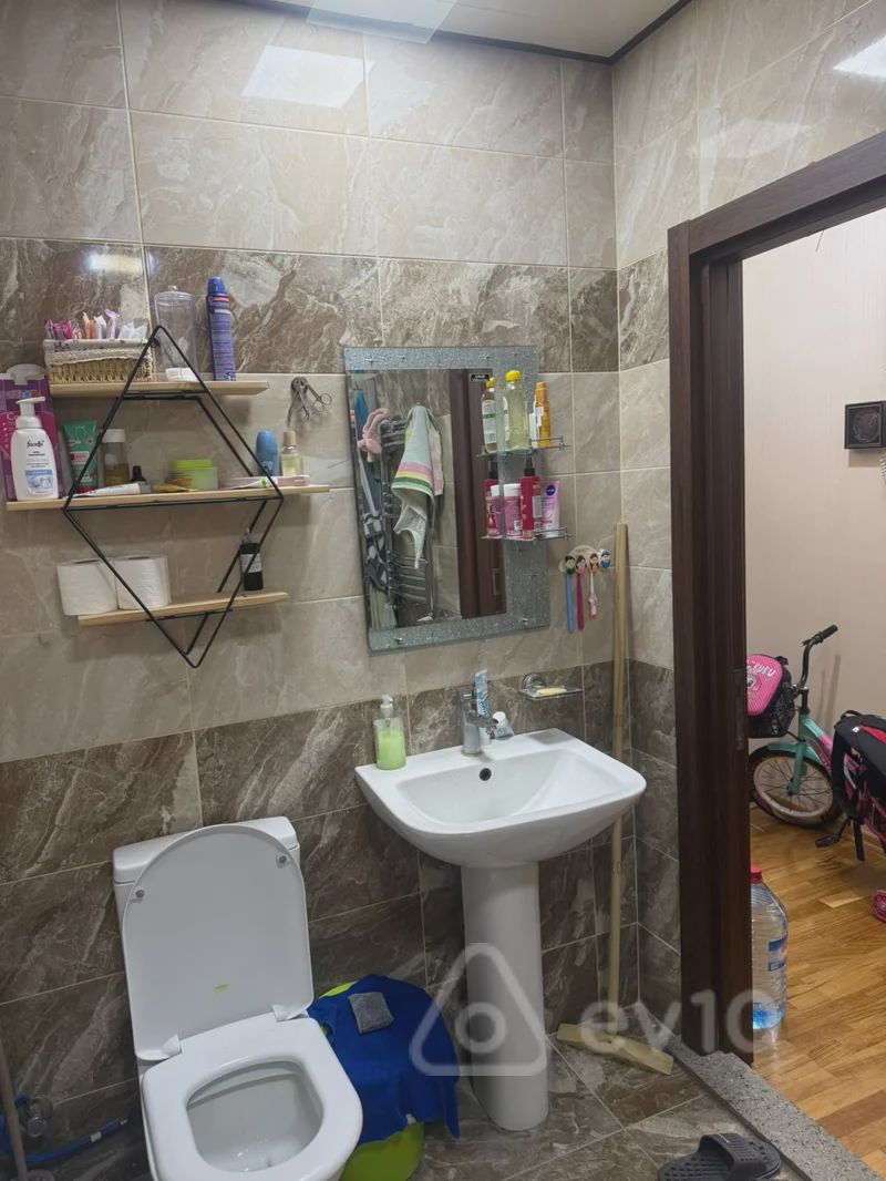For sale: 2-room apartment (new building), 54 m² — Mənzil, Bakı (10)