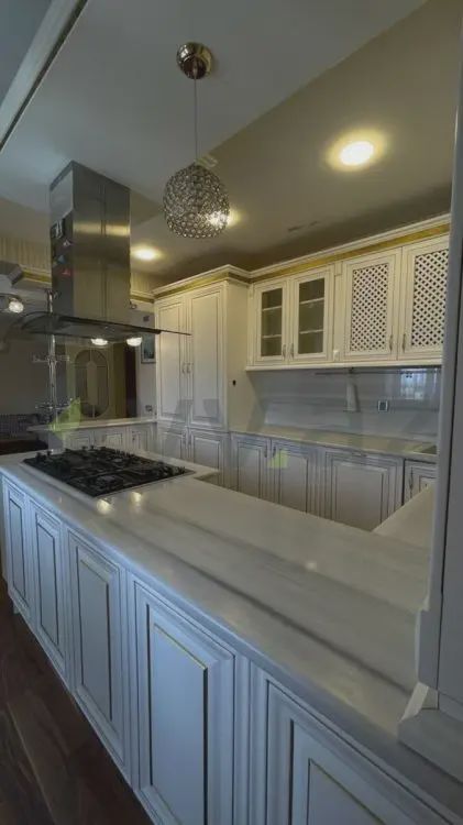 For sale: 4-room apartment (old building), 232 m² — Mənzil, Bakı (12)