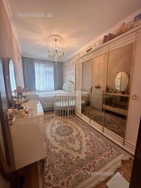 Satılır 2 otaqlı Bina evi menzil (Köhnə tikili), 55 m², Nəsimi rayonu — Баку