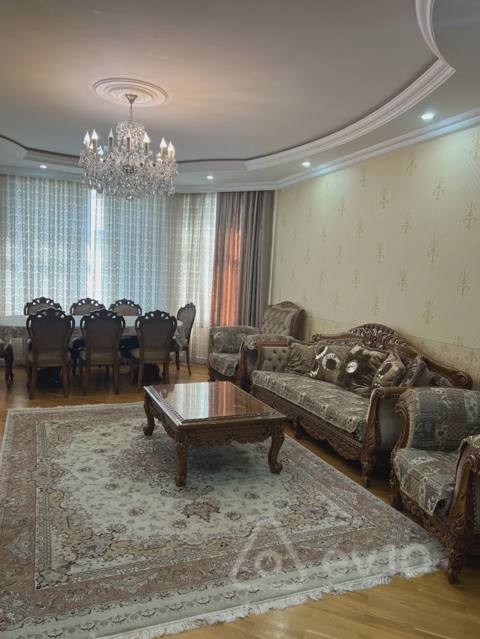 4 otaqlı mənzil, 180 m², Yahya Bakuvi küç. — kirayə — Батир