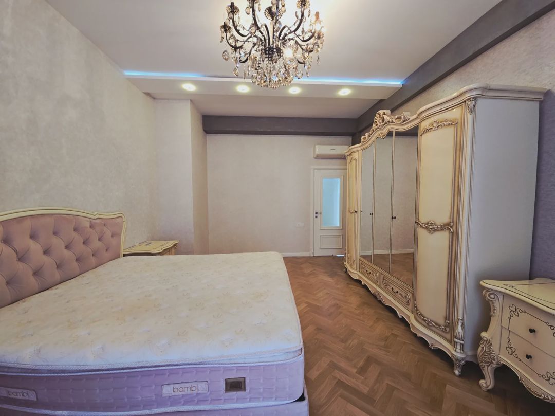 For sale: 2-room apartment, 97 m² — Mənzil, Bakı (8)