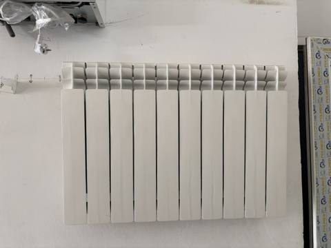 Alüminium seksiyalı radiator - Material: yüksək istilikkeçirmə — 10 ₼ · Baku · Radiatorlar Alüminium seksiyalı radiator - Material: yüksək istilikkeçirmə — Baku
