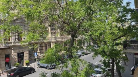 3 otaqlı Yeni tikili satılır Səbail, İçəri şəhər, Sahil m. metrosu — 700 000 ₼ · 3 oda · 145 m² · 2/4 kat · Bakı, Səbail · Mənzil 3 otaqlı Yeni tikili satılır Səbail, İçəri şəhər, Sahil m. metrosu — Bakı