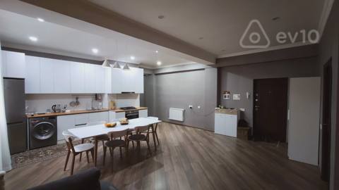 4 otaqlı mənzil, 120 m², Yeni Yasamal Bravo marketin yanı — Cəlal