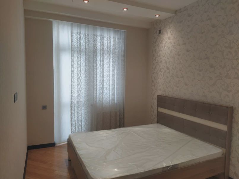 For sale: 2-room apartment (new building), 60 m² — Mənzil, Bakı (9)