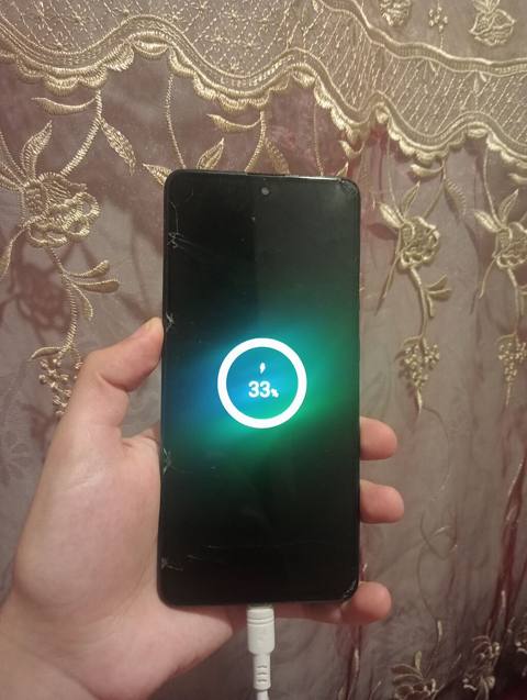 Samsung Galaxy A51, rəng - Qara, Qırıq — 50 ₼ · Сумгайыт · Samsung Samsung Galaxy A51, rəng - Qara, Qırıq — Сумгайыт