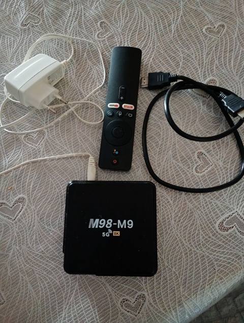 M98-M9 Android TV Box – 5G Wi‑Fi, 8K dəstəkli media pleyer — 50 ₼ · Sumqayıt · TV qabları və media pleyer M98-M9 Android TV Box – 5G Wi‑Fi, 8K dəstəkli media pleyer — Sumqayıt