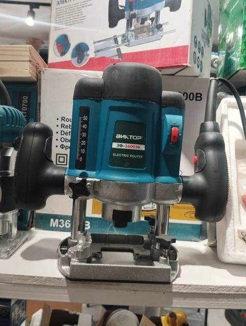 Viktor ЭФ-1600ЭК elektrik frezəsi - Güclü şaquli tip freze aparatı — Power tools