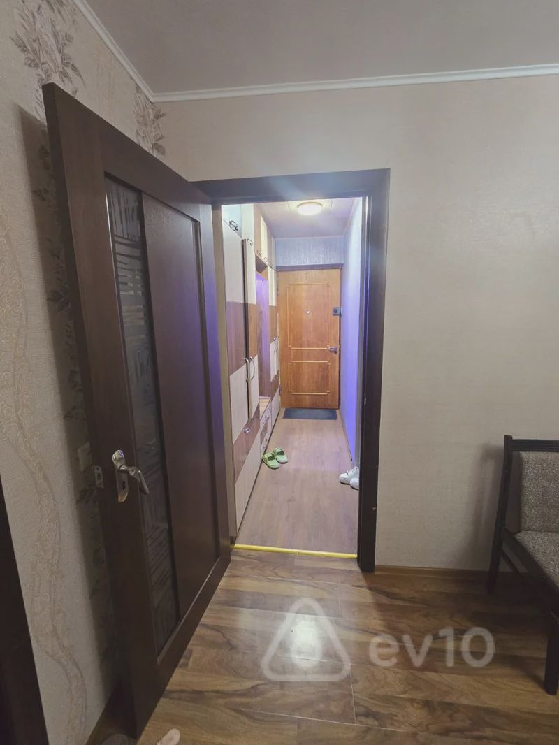For rent: 4-room apartment (old building), 75 m² — Mənzil, Bakı (4)
