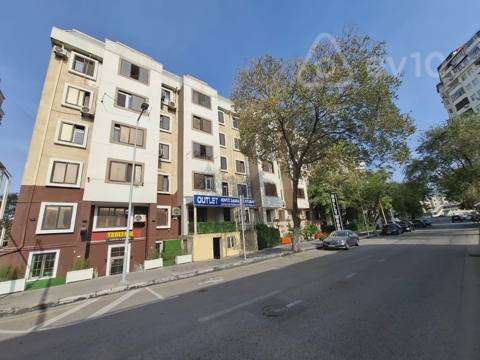 4 otaqlı mənzil, 105 m², Ziya bünyadov küçəsi — Баку