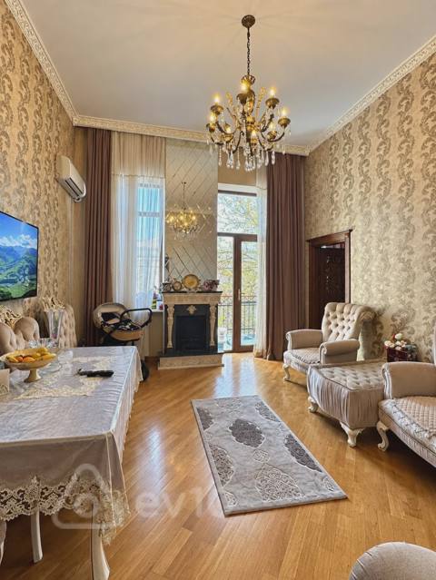 3 otaqlı mənzil, 90 m², Dilarə Əliyeva küçəsi — Baku