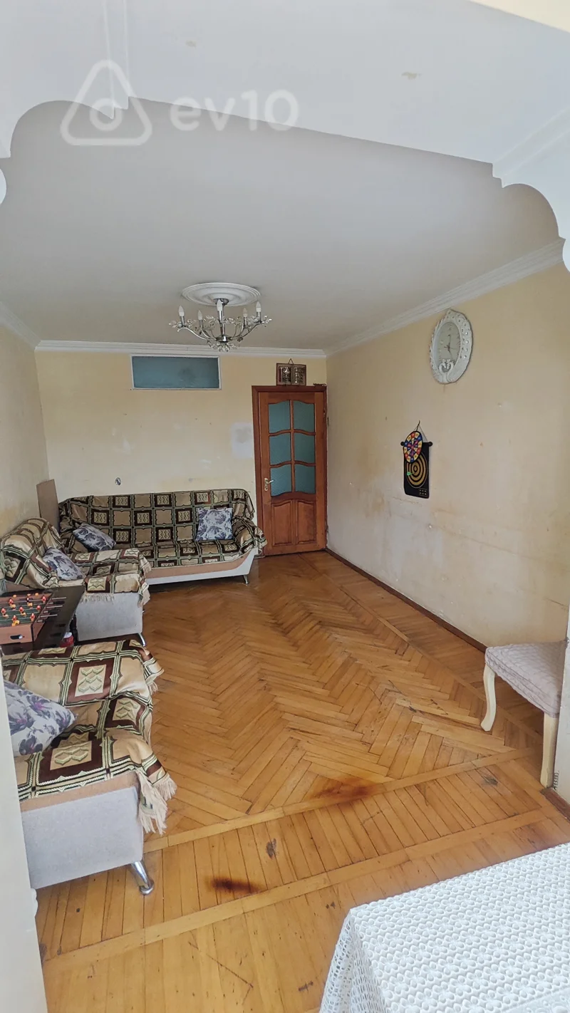 For sale: 2-room apartment (old building), 45 m² — Mənzil, Bakı (6)