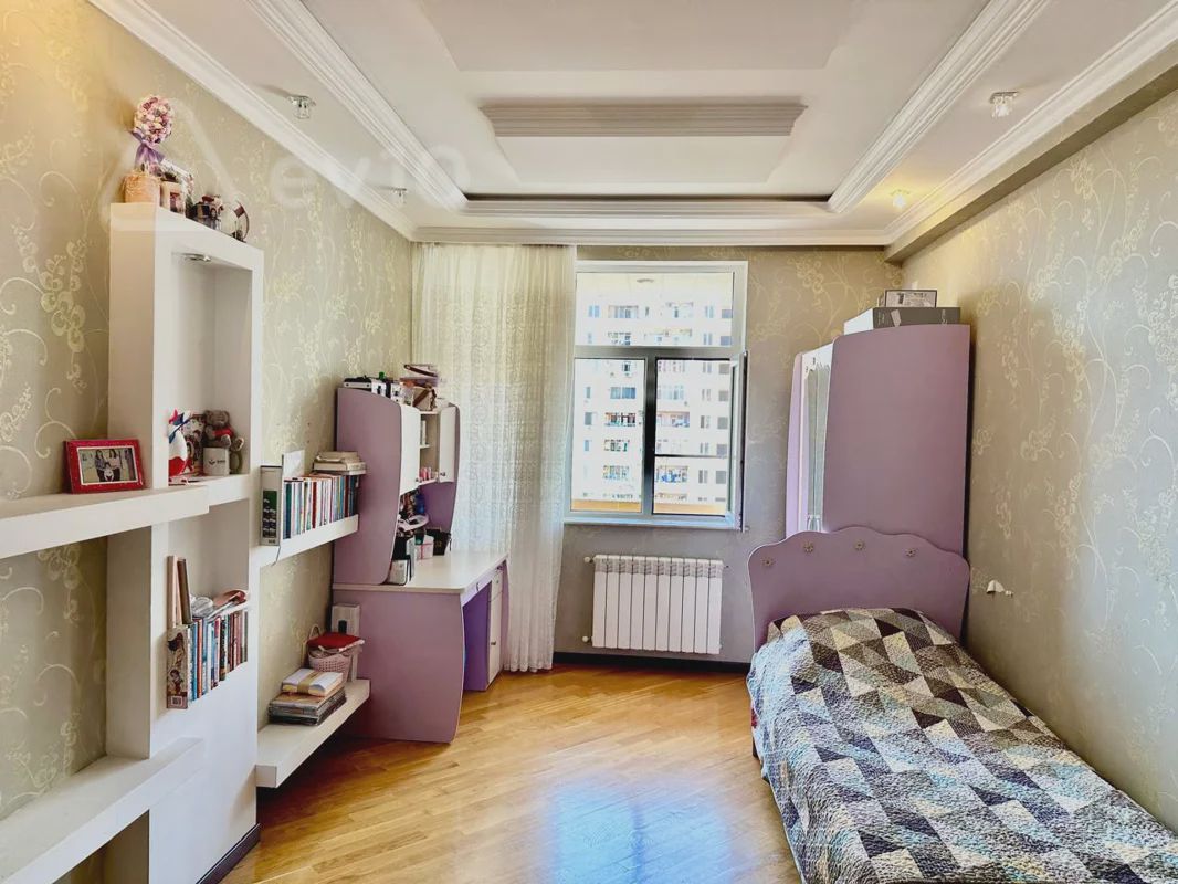 For sale: 3-room apartment (new building), 130 m² — Mənzil, Bakı (7)