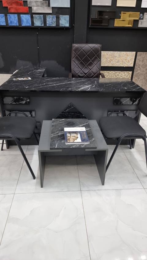 Af Ofis masa dəsti satılır 390 manata ünvan Abşeron ticarət mərkəzi — Aysel xanim — Мебель