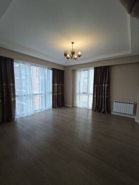 Park Kristal Yasamal yaşayış kompleksində qanuni 3 otaqlı mənzil — Nihad — Daire