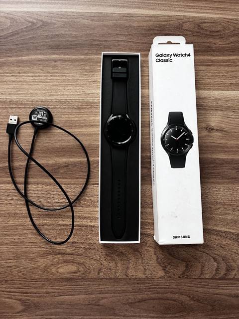 İşlənmiş, Smart saat, Samsung, Аnti-lost, rəng - Qara — 139 ₼ · Масазыр · Ağıllı saatlar İşlənmiş, Smart saat, Samsung, Аnti-lost, rəng - Qara — Масазыр