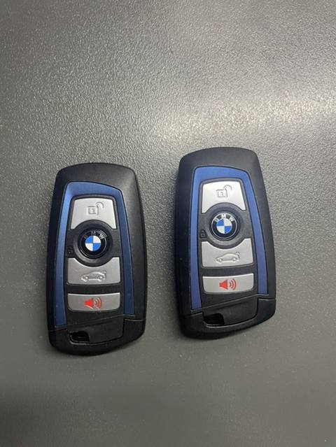 BMW smart açar breloku (3 düyməli panel – kilidləmə, baqaj açma, siqnal/panik), Orijinal, Yeni — Баку