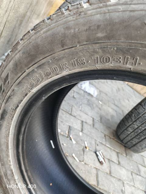 Məhsul: Avtomobil şinləri (Kumho) - Ölçü: 235/60 R18 - Yük/sürət — Ehtiyat hissələri və aksesuarlar