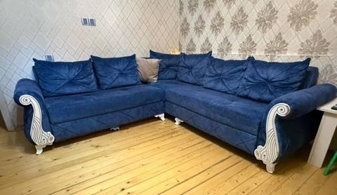 Endirim Kunc Divan Bazali 3 2 ye olmalidi kocle bagli 250 azn — Baku