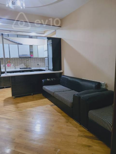 3 otaqlı mənzil, 70 m², Məlikov küçəsi — kirayə — 650 ₼ · Bakı · Mənzil 3 otaqlı mənzil, 70 m², Məlikov küçəsi — kirayə — Bakı