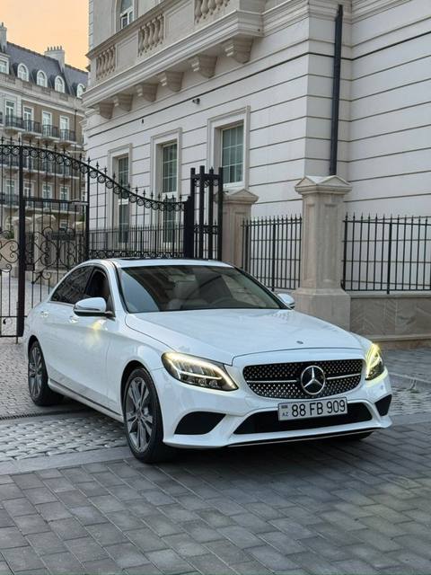 Mercedes C 300, 2.0 L, 2020 il, 104 000 km — 38 900 ₼ · Bakı · Avtomobillər Mercedes C 300, 2.0 L, 2020 il, 104 000 km — Bakı