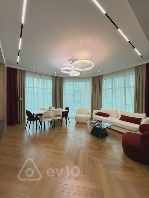 3 otaqlı mənzil, 127 m², Xan şuşinski kuchesi — kirayə — 1 800 ₼ · 3 ოთახი · 127 m² · სართული 13/15 · Baku, Nəsimi · Mənzil 3 otaqlı mənzil, 127 m², Xan şuşinski kuchesi — kirayə — Baku