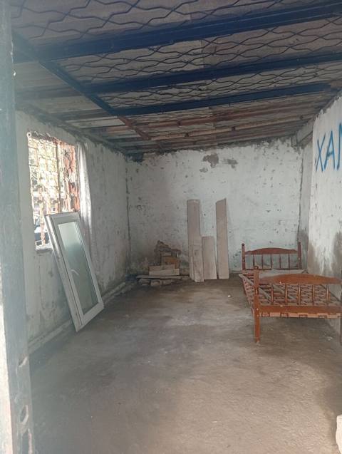 Qaraj Arenda ucun. Masin ucun idealdir. (Icindeki esyalar goturulucek) — 150 ₼ · Баку · Garaj Qaraj Arenda ucun. Masin ucun idealdir. (Icindeki esyalar goturulucek) — Баку