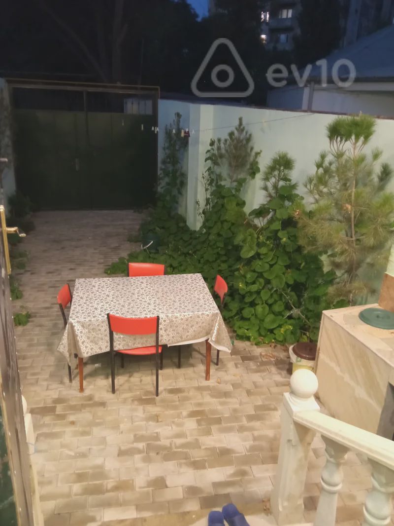 3 otaqlı həyət evi, 60 m², U.Ekberov kuc — Ev, villa, Bakı (11)