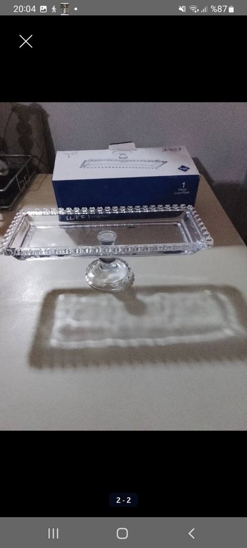 Tort və şiriniyyat qabı, rəng - Ağ, Şüşə — ჭურჭელი და სამზარეულოს ნივთები