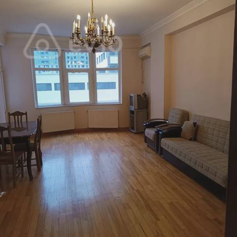 3 otaqlı mənzil, 122 m², Rüstəm Rüstəmov küç — 295 000 ₼ · Baku · Mənzil 3 otaqlı mənzil, 122 m², Rüstəm Rüstəmov küç — Baku