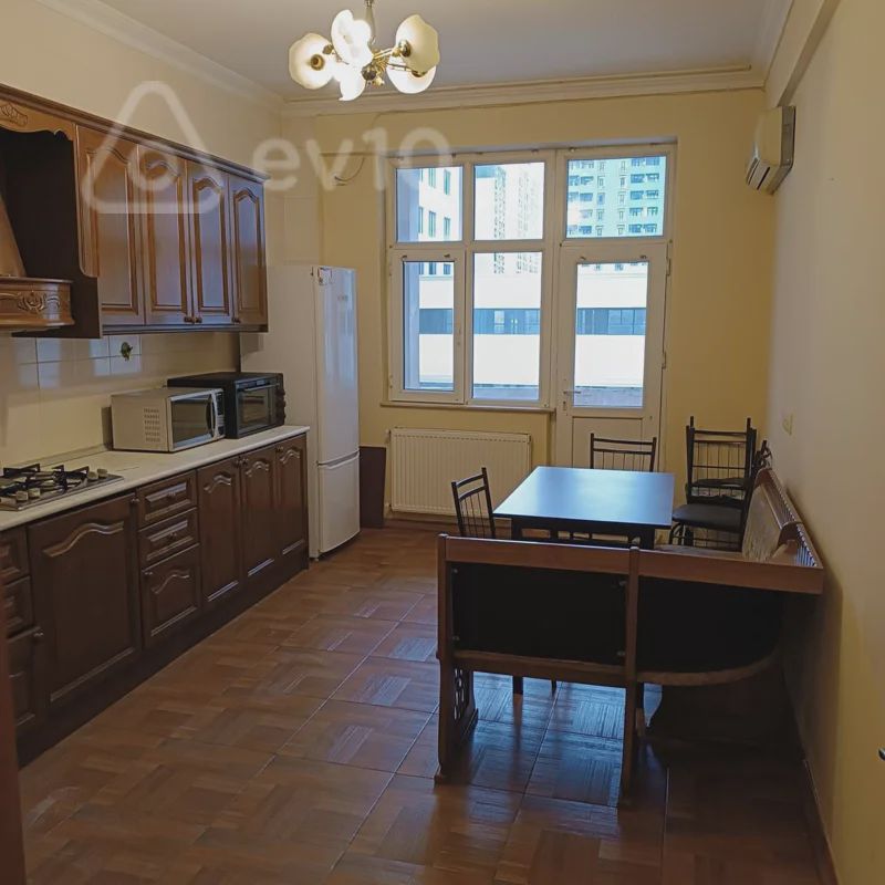 3 otaqlı mənzil, 122 m², Rüstəm Rüstəmov küç — Mənzil, Bakı (7)