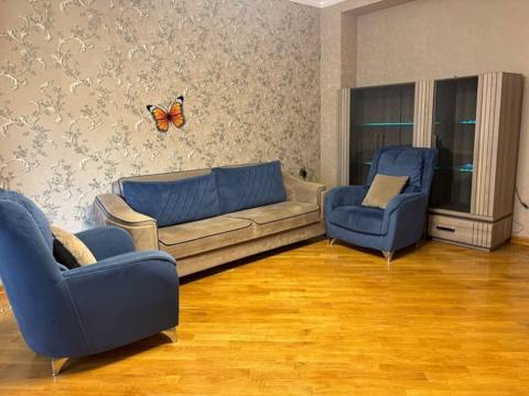 Embavood divan dəsti — açılan model Tərkibi: - 1 ədəd 3 nəfərlik — Жұмсақ жиһаз жинақтары