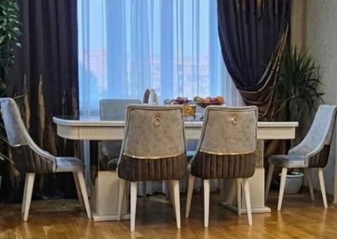 Versace masa dəsti 800₼. 6 oturcağı var.Ünvan əcəmi. 3236. Fatimə99 — Baku