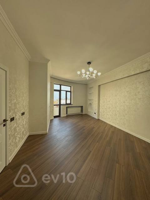 3 otaqlı mənzil, 130 m², Əsəd Əhmədov — 270 000 ₼ · 3 бөлме · 130 m² · 11/13 қабат · Баку, Yasamal · Mənzil 3 otaqlı mənzil, 130 m², Əsəd Əhmədov — Баку