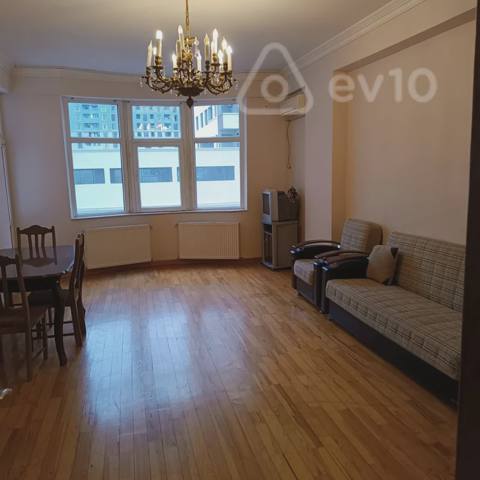 3 otaqlı mənzil, 122 m², Rüstəm Rüstəmov küçəsi — Baku