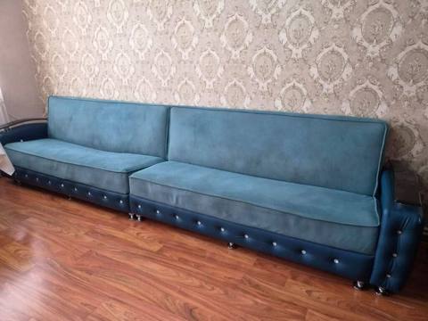 Endirim edildi Divan 290 azn Uzunlugu 4 metr Merdekan lale 2 kod — Sumqayıt