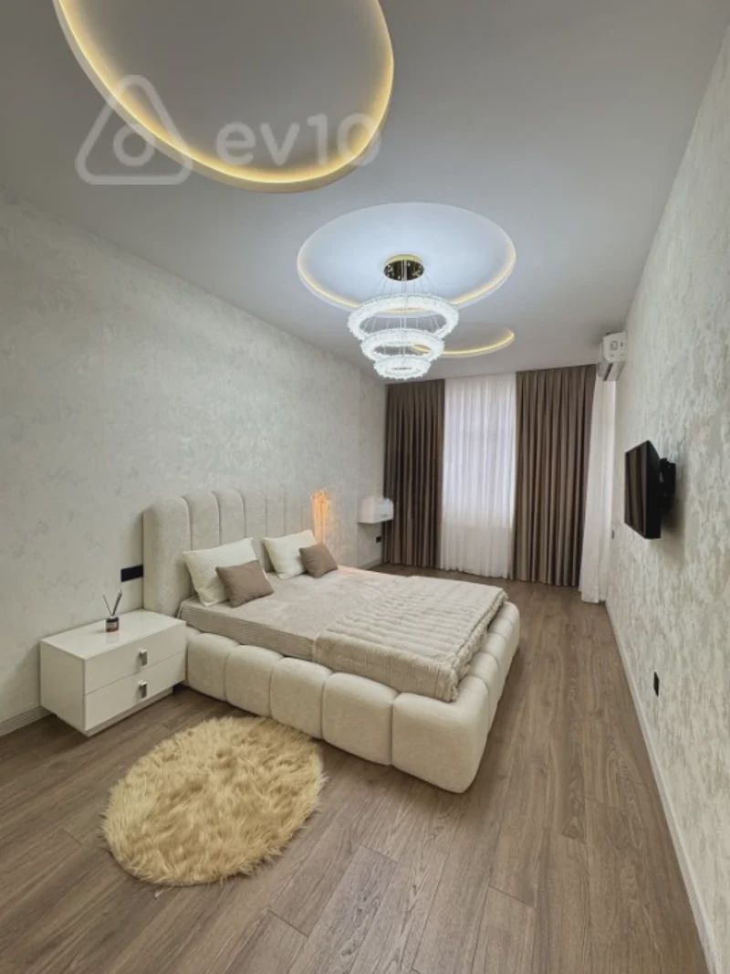 For sale: 2-room apartment (new building), 135 m² — Mənzil, Bakı (6)