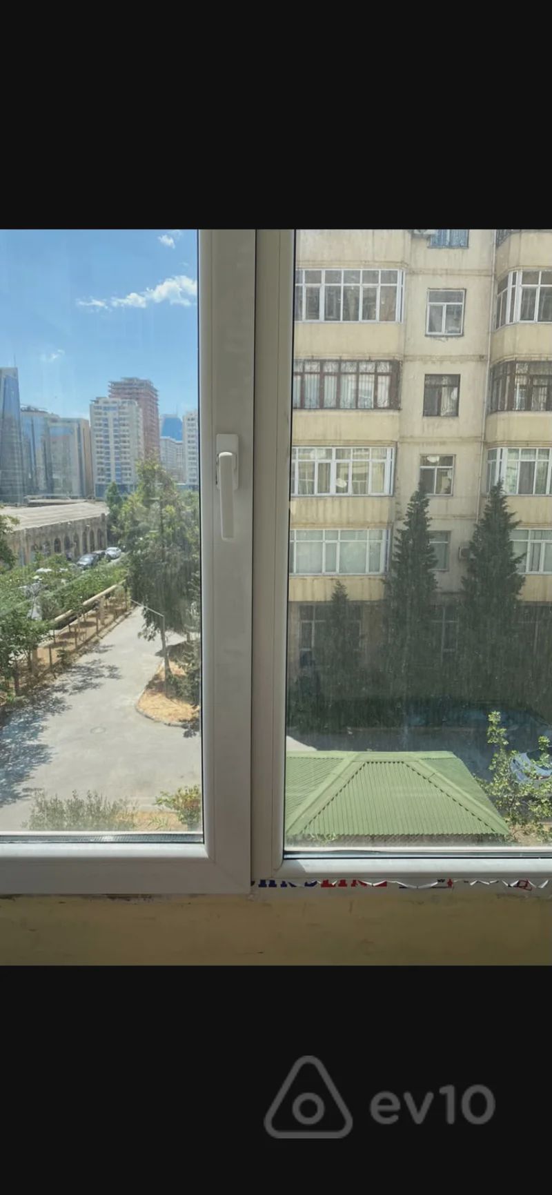 For sale: 4-room apartment (old building), 150 m² — Mənzil, Bakı (9)