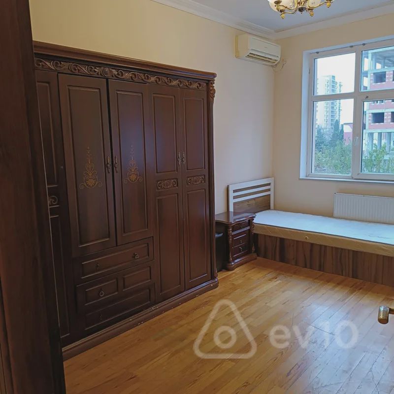 3 otaqlı mənzil, 122 m², Rüstəm Rüstəmov küç — Mənzil, Bakı (4)