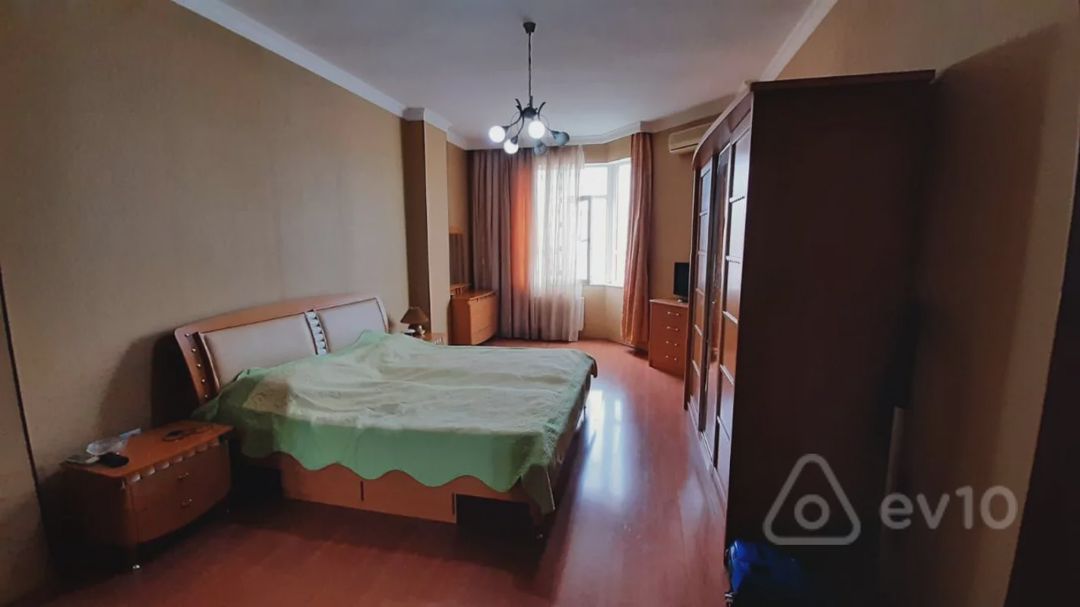 For sale: 4-room apartment (new building), 197 m² — Mənzil, Bakı (12)