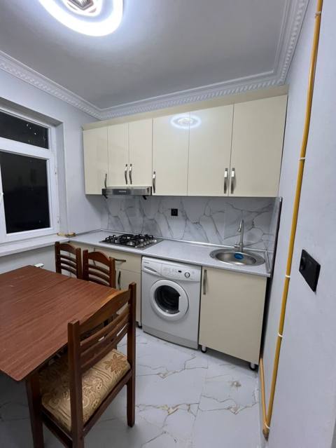 1 otaqlı mənzil – tam mebellı və texnikalı - Plan: geniş yataq otağı — 350 ₼ · 1 oda · 10/5 kat · Gəncə · Mənzil 1 otaqlı mənzil – tam mebellı və texnikalı - Plan: geniş yataq otağı — Gəncə